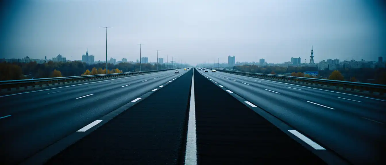 Обновление дорожного полотна на семи отрезках Третьего транспортного кольца завершено в Москве