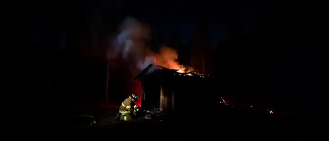 Ночной пожар в Приморье унес жизнь женщины: в крае участились случаи возгораний