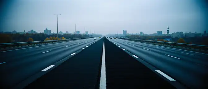 Обновление дорожного полотна на семи отрезках Третьего транспортного кольца завершено в Москве