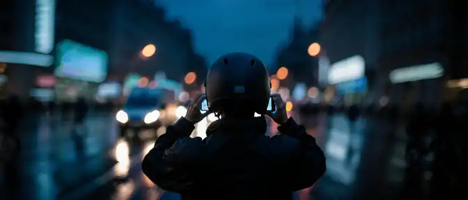 В Москве вводится обязательная проверка знаний ПДД и сервисных стандартов для сотрудников служб доставки
